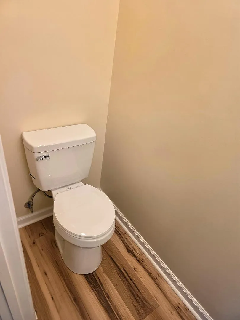 329 Wayne Drive — Photo 4
