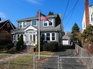 14 Westbourne St, Roslindale, MA 02131