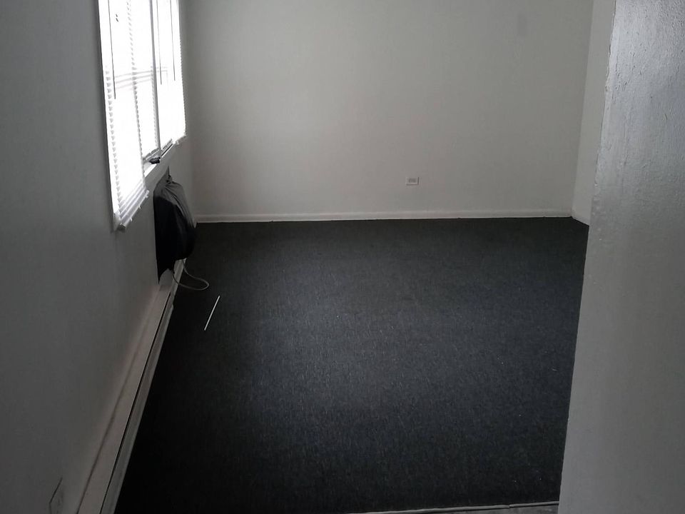 1st image of 9024 S Dauphin Ave #0