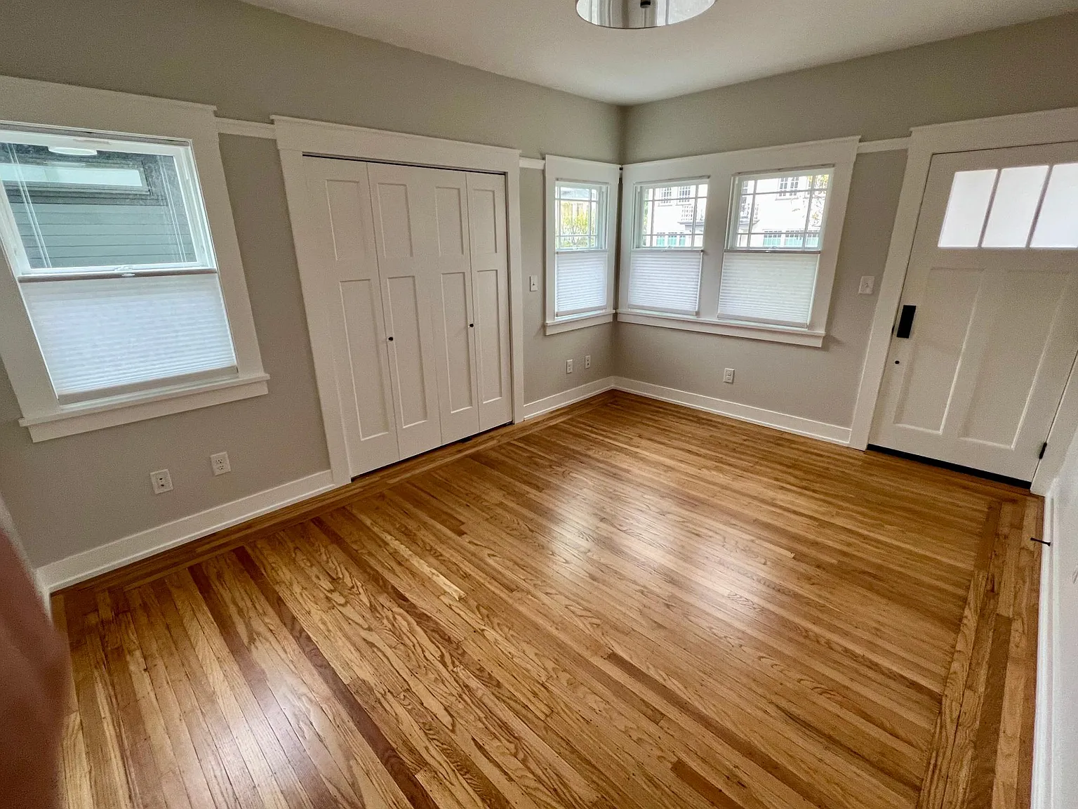 1 bed, 650 sqft, $2,700 — Photo 3
