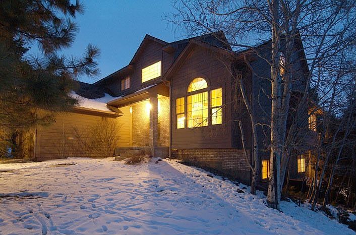 Secluded Setting Shelters Charming Updated Pinery Home