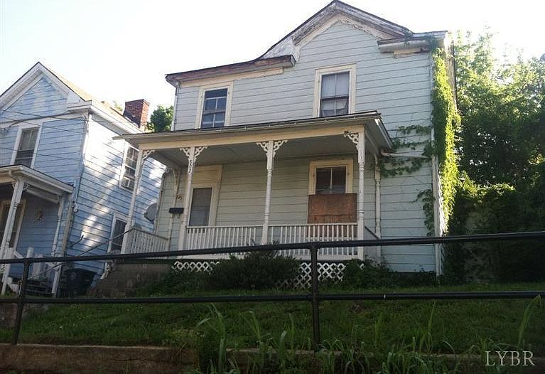 1st image of 802 Pierce St