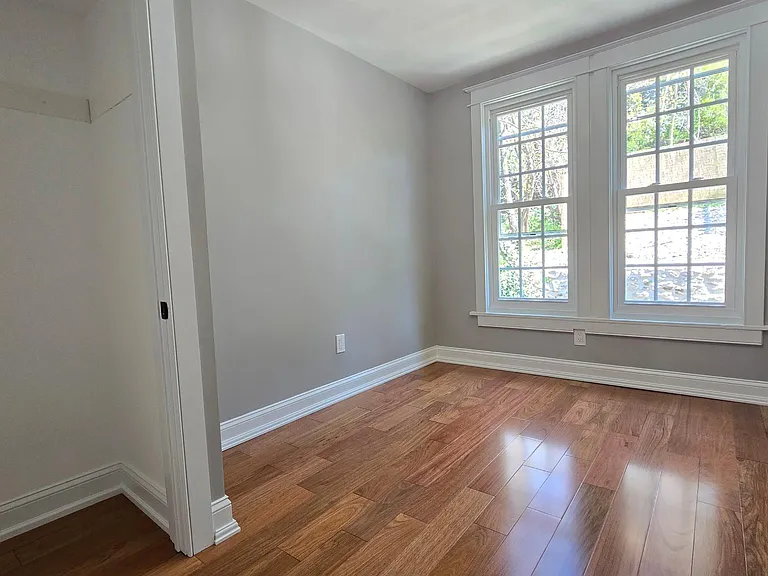 4121 Tower St — Photo 17