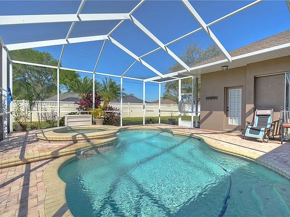 2nd image of 2744 Abbey Grove Dr