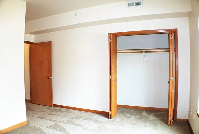 565 Pond View Dr #202 — Photo 17