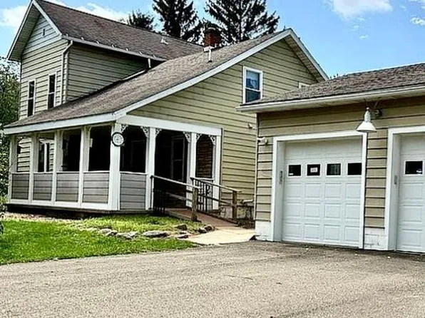 323 Rowley Rd, Sugar Grove, PA 16350