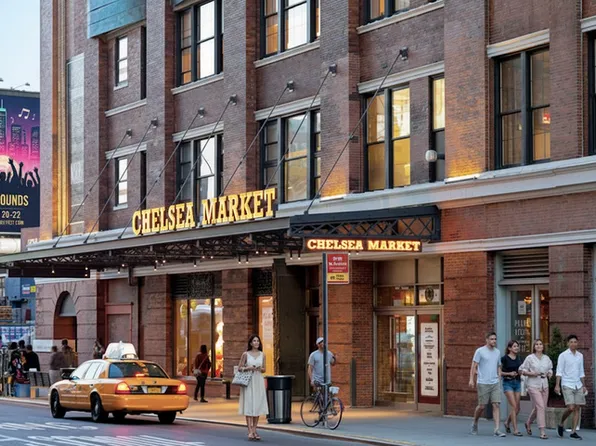 261 West 22nd Street image 10 of 17