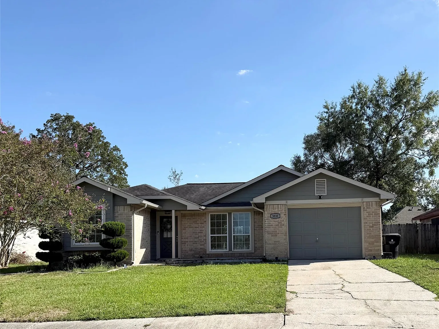 3 bed, 1.0 bath, 1128 sqft, $1,650 — Photo 4