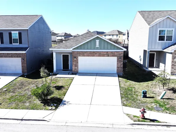 125 Woodpecker Run, Jarrell, TX 76537