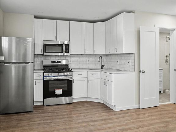 5th image of 7947 68th Road