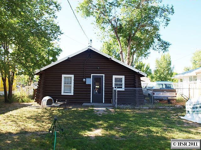1st image of 906 E Fremont Ave