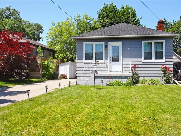 7 Lampton Pl, Hamilton, ON L8H 6J7