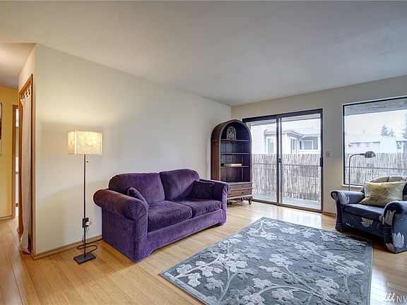 3rd image of 12033 15th Ave NE APT 303
