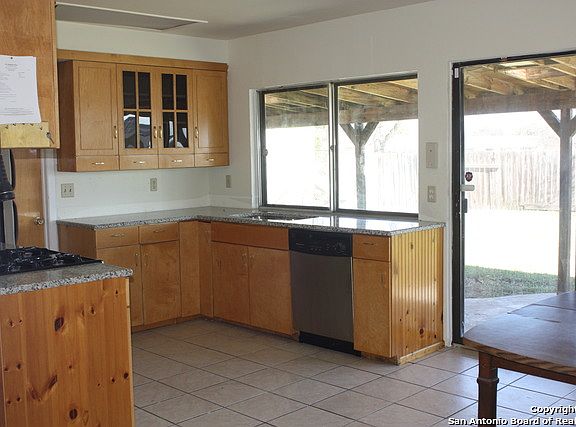 4th image of 7734 Glen Briar