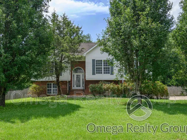 420 Meadowlark Pl, Alabaster, AL 35007