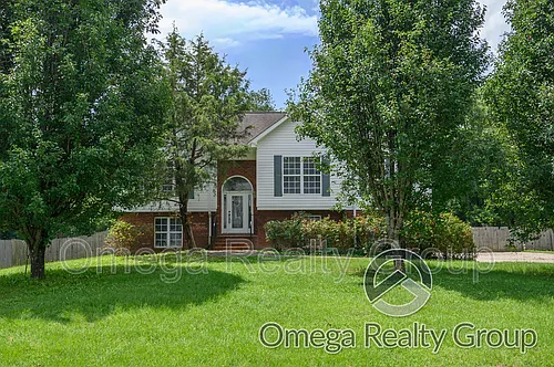 420 Meadowlark Pl Photo 1