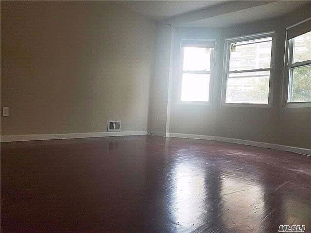 1st image of 21611 17th Ave