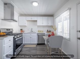 7371 W Manchester Ave #D, Los Angeles, CA 90045