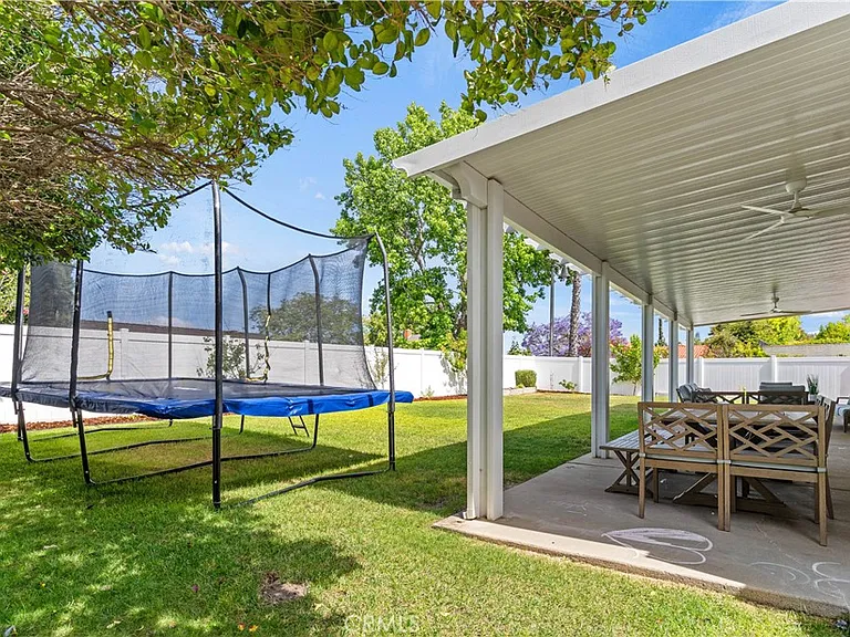 24935 Spadra Ln — Photo 45