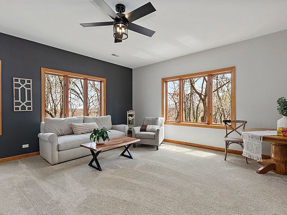 5th image of 1105 Crane Dr