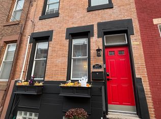 2617 Livingston St, Philadelphia, PA 19125