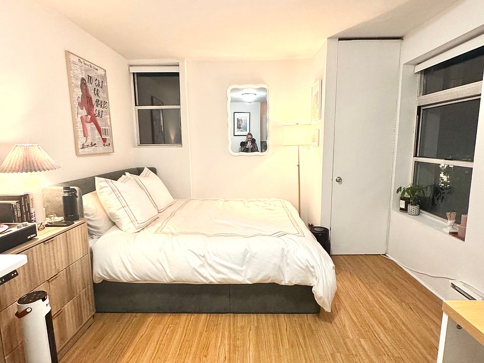 1st image of 319 6th Ave APT 3R