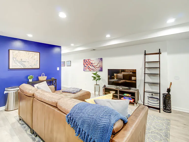 The open-concept layout offers exceptional flexibility, allowing you to easily tailor the living space to suit your lifestyle.