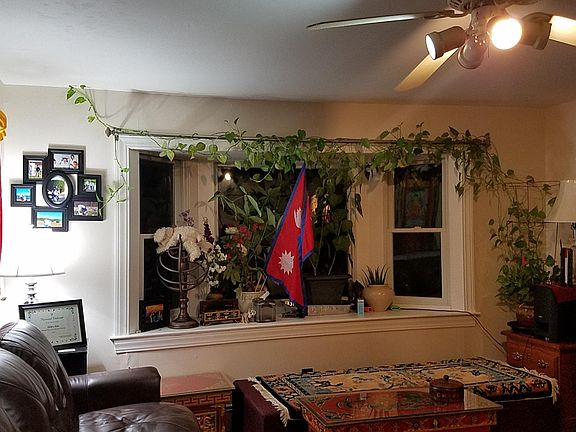2nd image of 87 Fair St #2