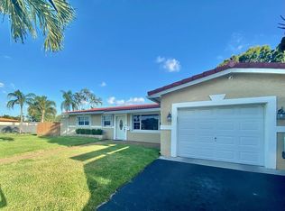 7770 NW 6th St, Pembroke Pines, FL 33024
