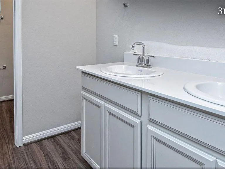 533 Gabrielle Anne Dr — Photo 11