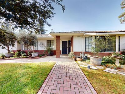 6525 N Knoll Ave, Fresno, CA, 93711