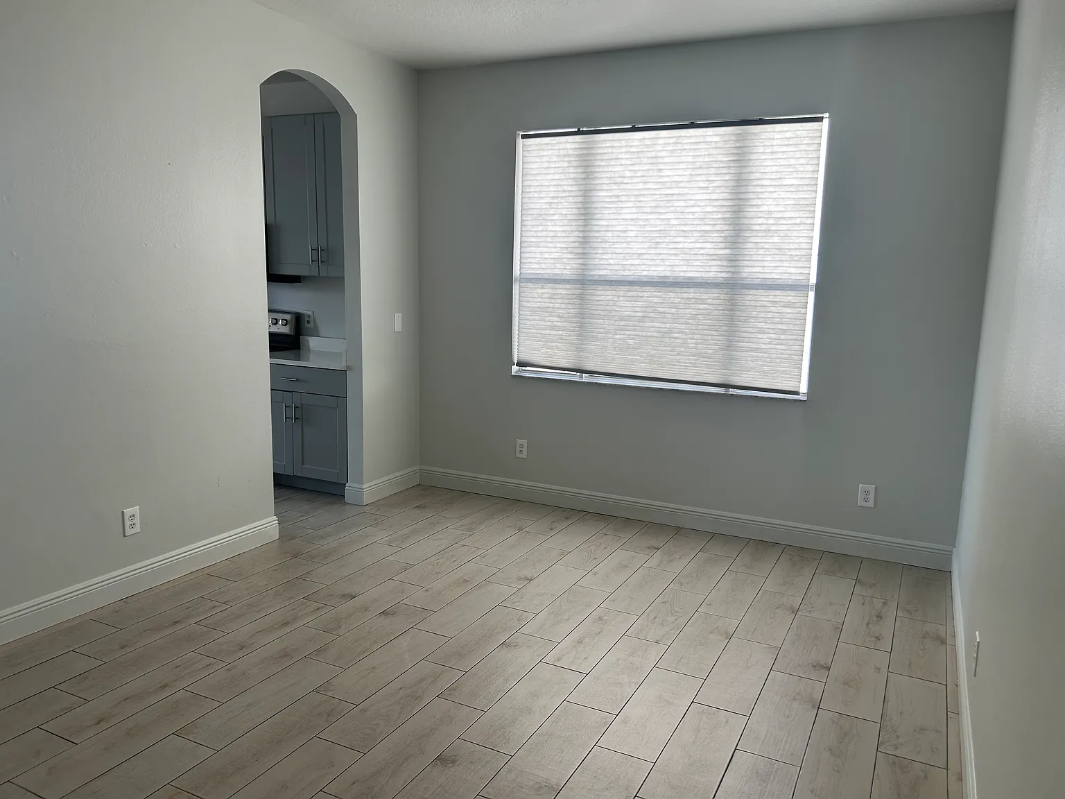 4 bed, 1881 sqft, $1,900 — Photo 4
