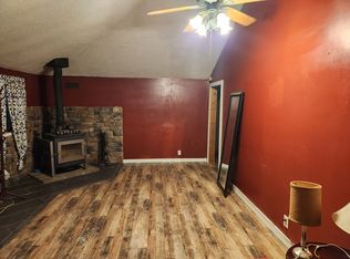 1661 Maple Ave, Fayetteville, WV 25840