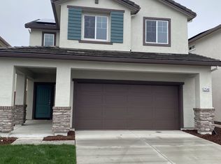 2540 Chandon Cir, Modesto, CA 95355