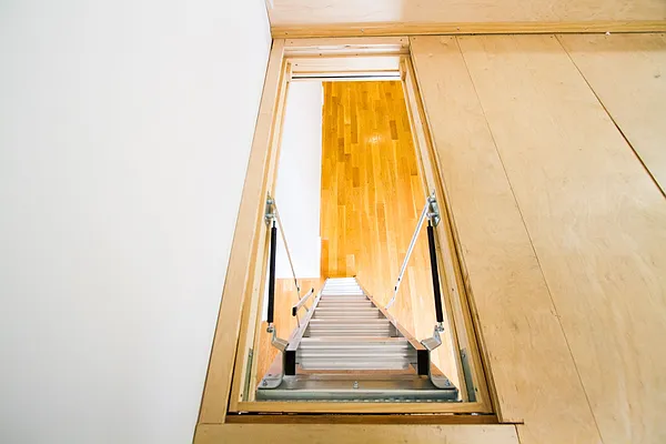 Rented by TheRealEstateCompany.com LLC | media 52