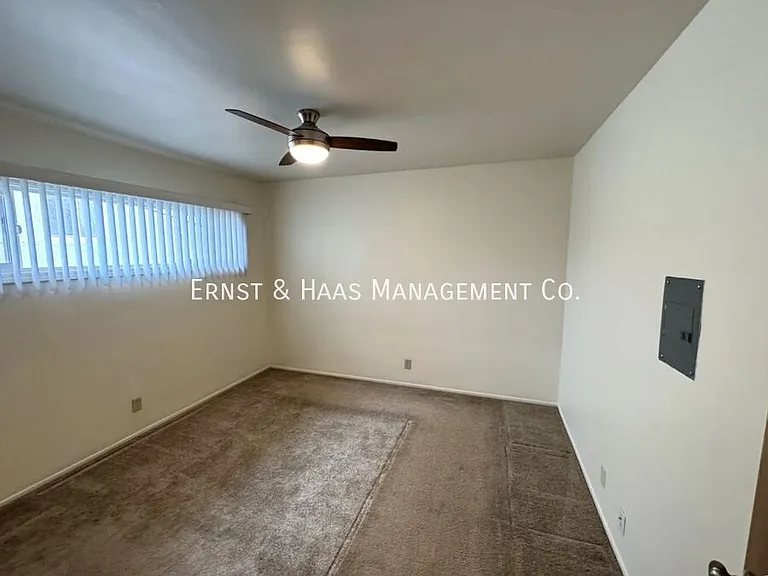 332 Magnolia Ave #K — Photo 9