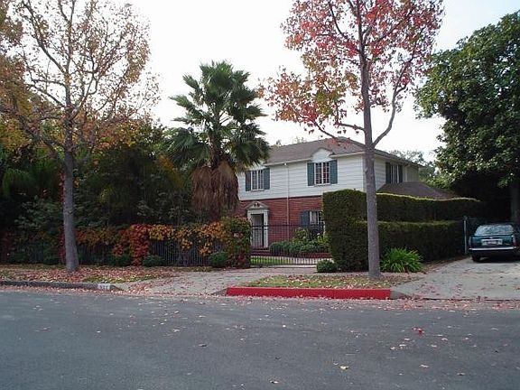 4th image of 507 N Oakhurst Dr