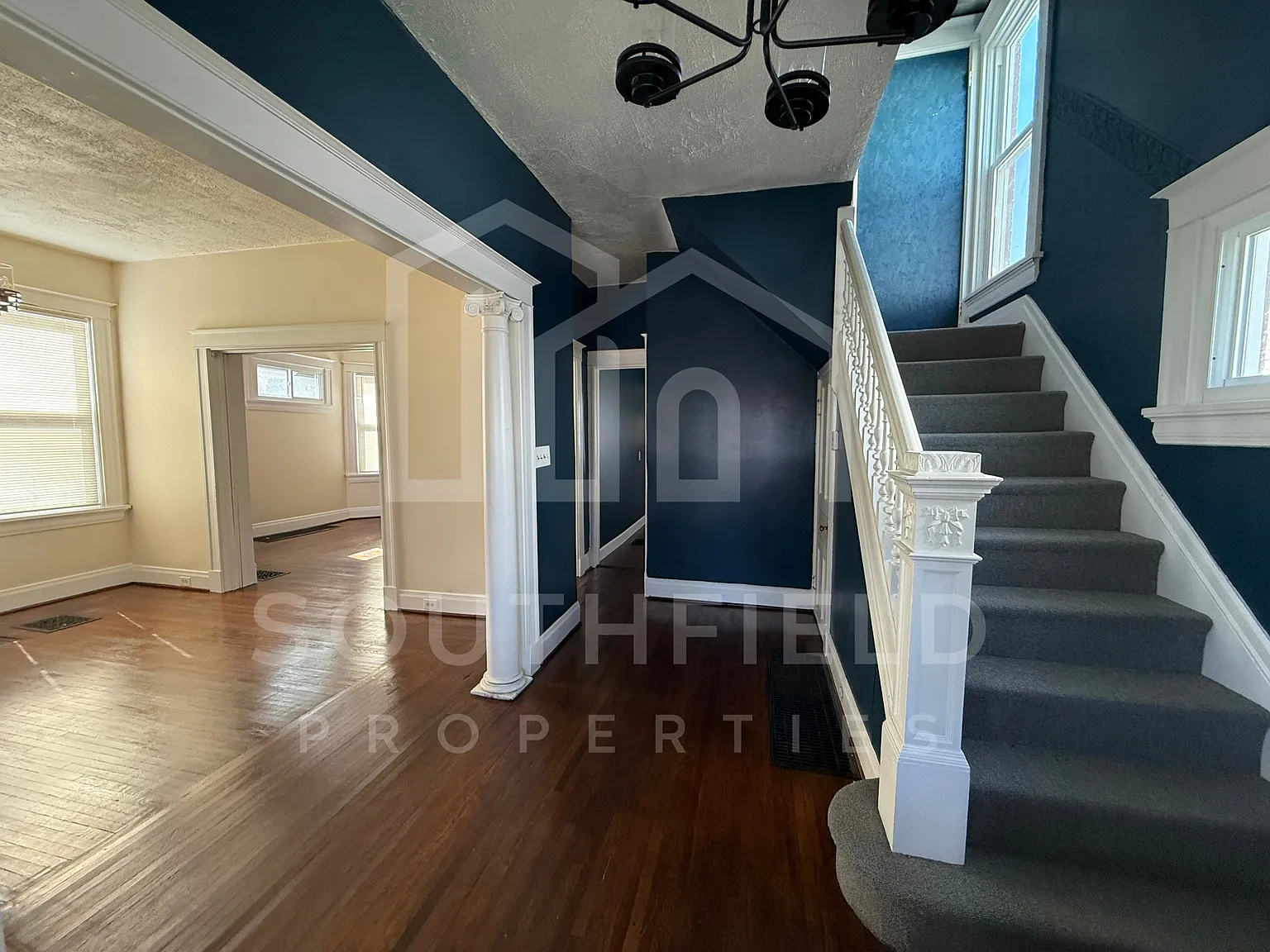 1537 Ruth Avenue - 1 — Photo 2
