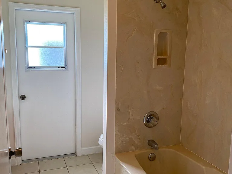 5270 Somerville Dr — Photo 22