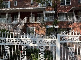 939 E 101st St, Brooklyn, NY 11236