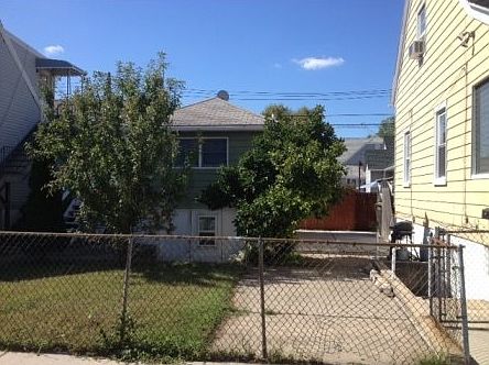 1st image of 99 Aster Ct