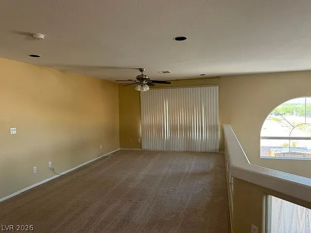 8640 Castle Hill Ave — Photo 45