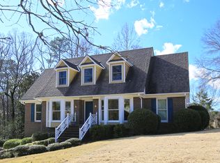 1944 Cahaba Crest Dr, Birmingham, AL 35242