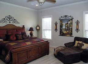 3rd image of 3923 Park Meadow Ln