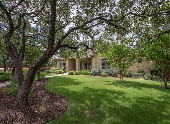 2nd image of 529 Buena Vista Dr
