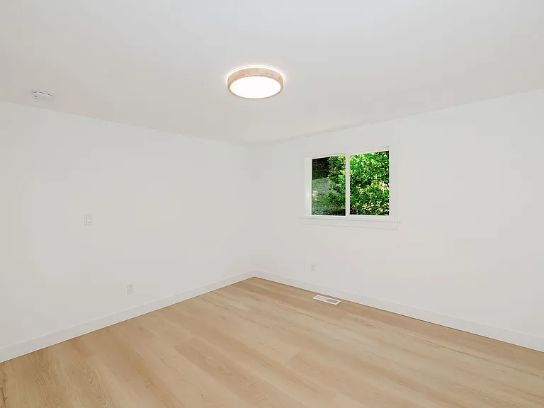 1520 Morgan Rd NW — Photo 20