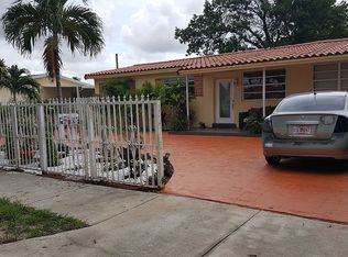 920 W 33rd St, Hialeah, FL 33012