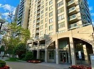 28 Empress Ave #817, Toronto, ON M2N 6Z7