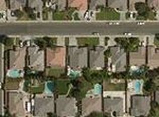 9807 Commodore Dr, Bakersfield, CA 93312