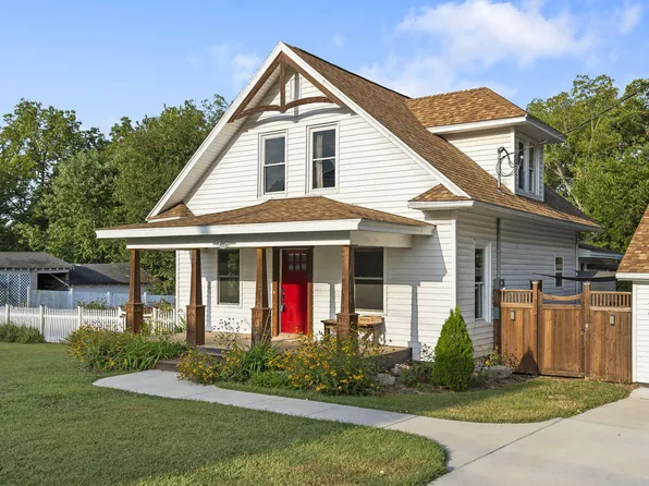 201 S Webster Avenue, Ash Grove, MO 65604